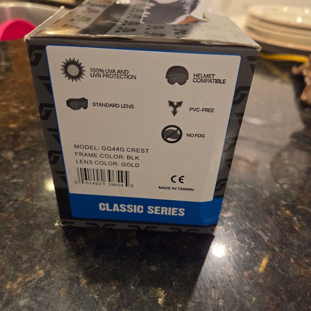 Gordini Classic Series Crest Snow Goggles - Black Frame / Gold Lens - NEW - Picture 5 of 6